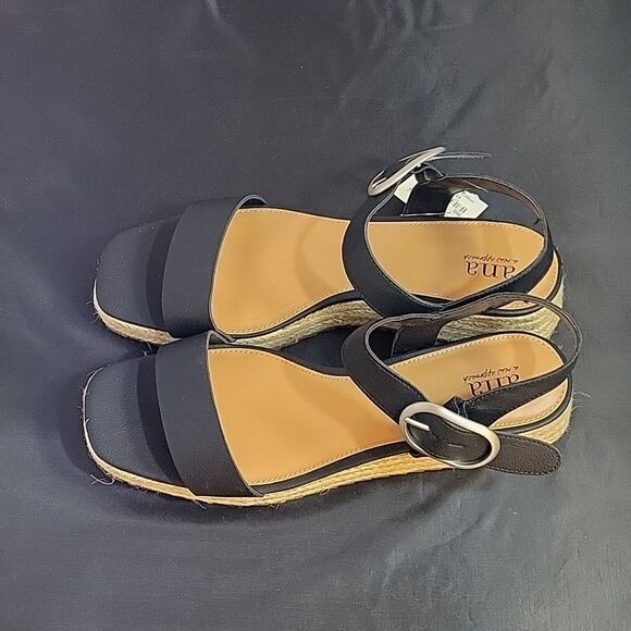 BRAND NEW A.N.A NEW APPROACH ADJUSTABLE BUCKLE ANKLE ONE BAND WEDGE SANDAL - Picture 6 of 14